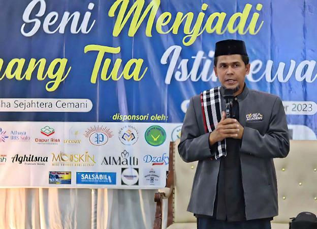 Kajian Parenting Akbar Seni Menjadi Orang Tua Istimewa